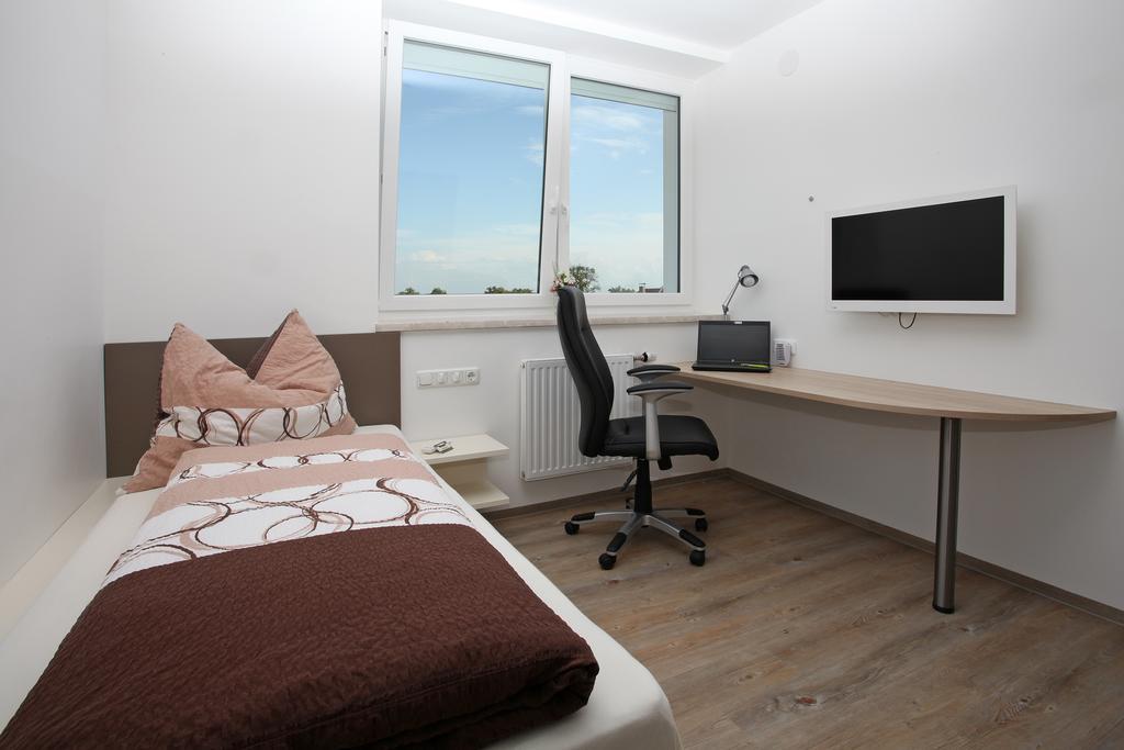 Pension Weinbauer Hofkirchen im Traunkreis Zimmer foto